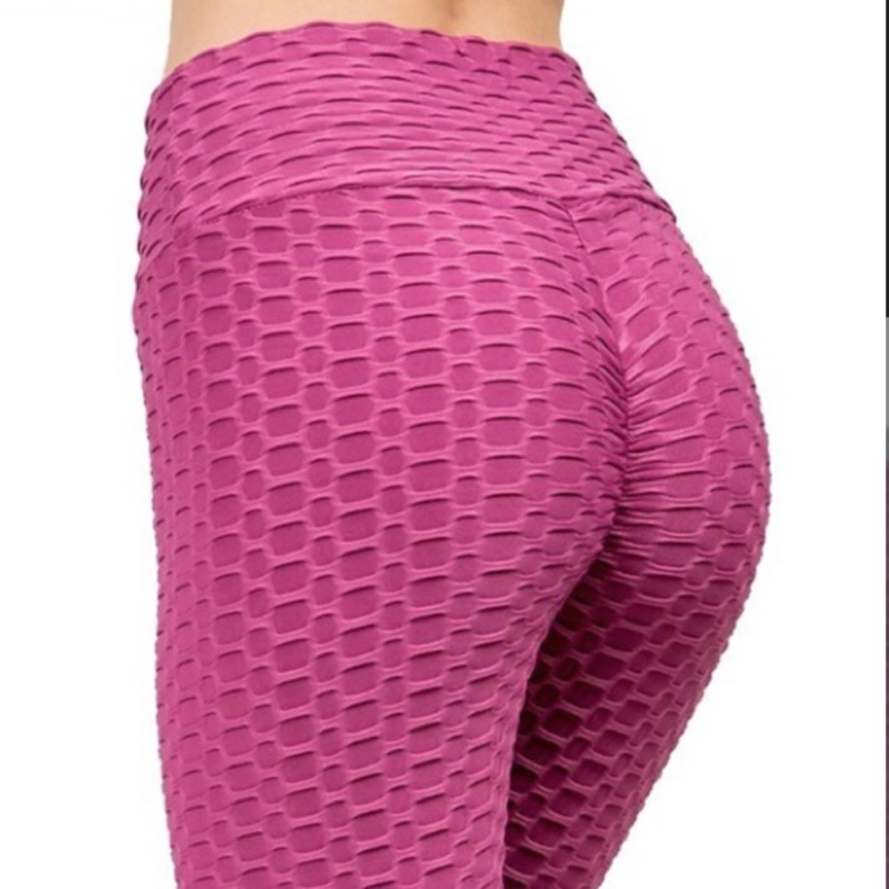 Scrunch Butt Pink Contour Leggings